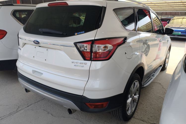 Used Ford Kuga 2017 EcoBoost 180 Two-Wheel-Drive Tiger Leap Model