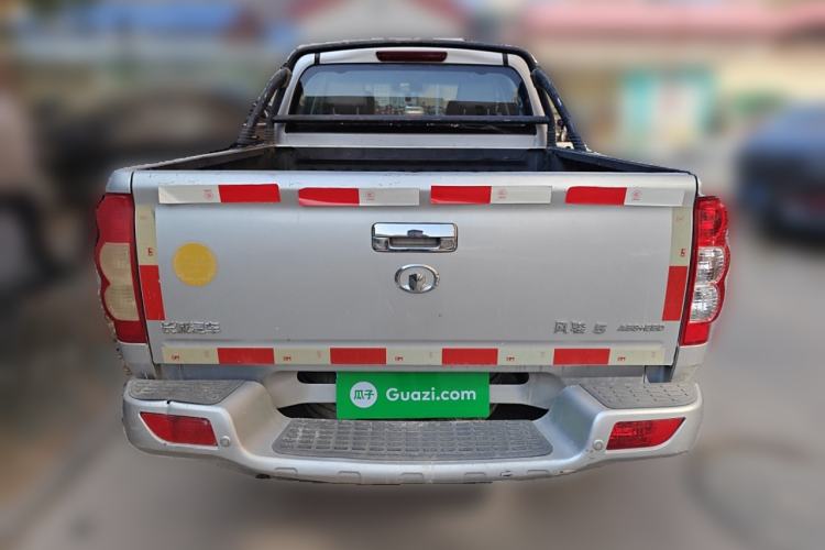 Used Great Wall Wingle 5 2017 2.4L European-spec Gasoline 2WD Elite Model with Big Double Cab – 4G69S4N
