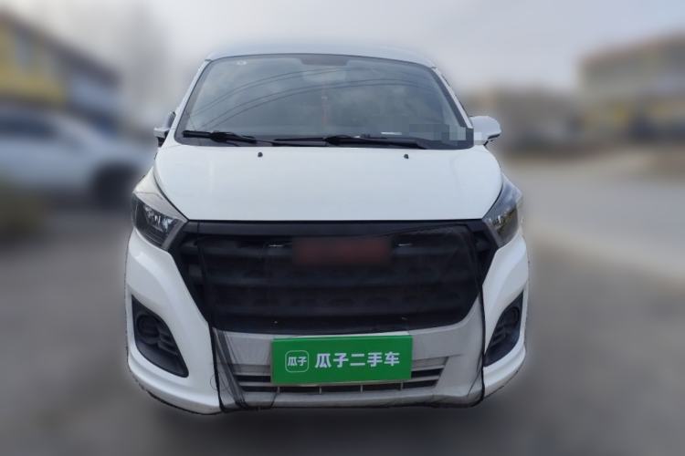 Used Jinbei Gold Hiace M Classic 2023 1.5L Engineering Lion Passenger Vehicle 5/6/7 Seats