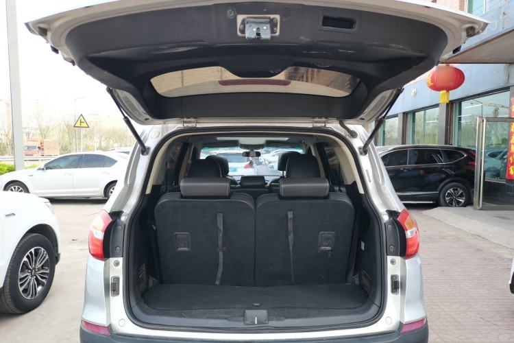 Used SWM X7 2016 1.8L Manual Luxury Edition 7 Seats
