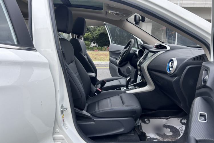 Used BYD Yuan New Energy 2018 EV360 Smart Connected Cool Model