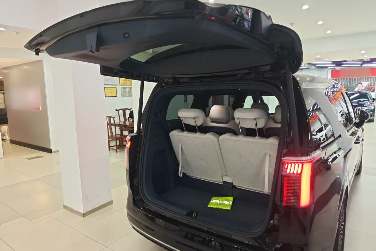 Used Zeekr 009 2022 Revised WE Version Trunk