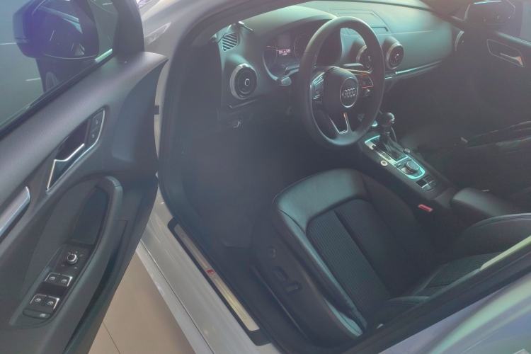 Used Audi A3 2020 Limousine 35 TFSI Fashion Edition China VI Emission Standard