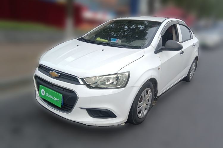 Used Chevrolet Aveo Sonic 2014 Sedan 1.4 SL MT Comfort Edition