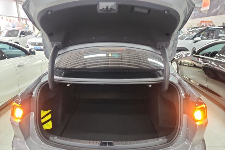 Used Ford Mondeo 2025 2.0T EcoBoost Luxury Version