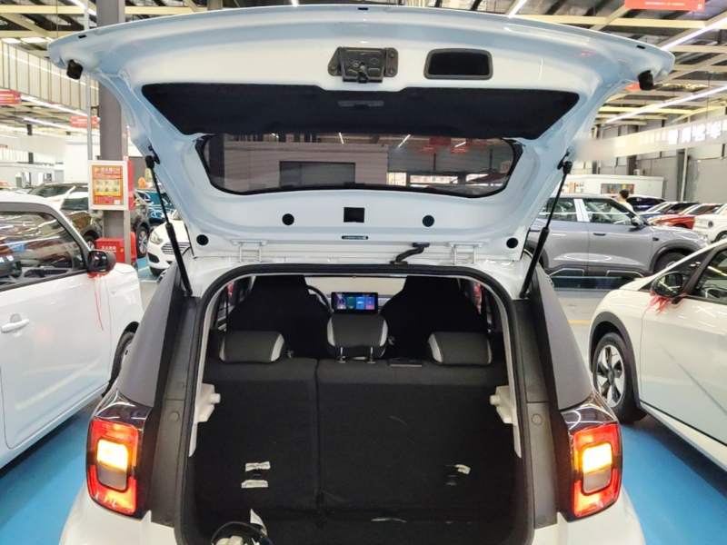 Used JAC Yiwei E10X 2024 Charming Edition 301km Lite — 18
