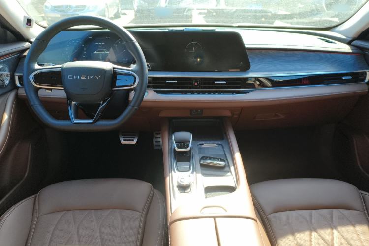 Used Chery Arrizo 8 2025 2.0T Automatic Yu+
