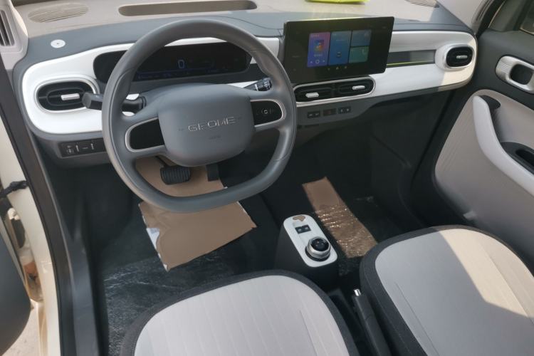 Used Geely Galaxy Panda 2025 210 km – Yuanqi Bear