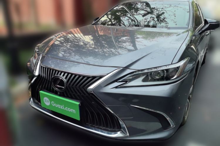 Used Lexus ES 2020 200 Excellence Edition