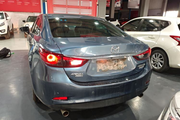 Used Mazda Atenza 2015 2.0L Blue Sky Luxury Edition