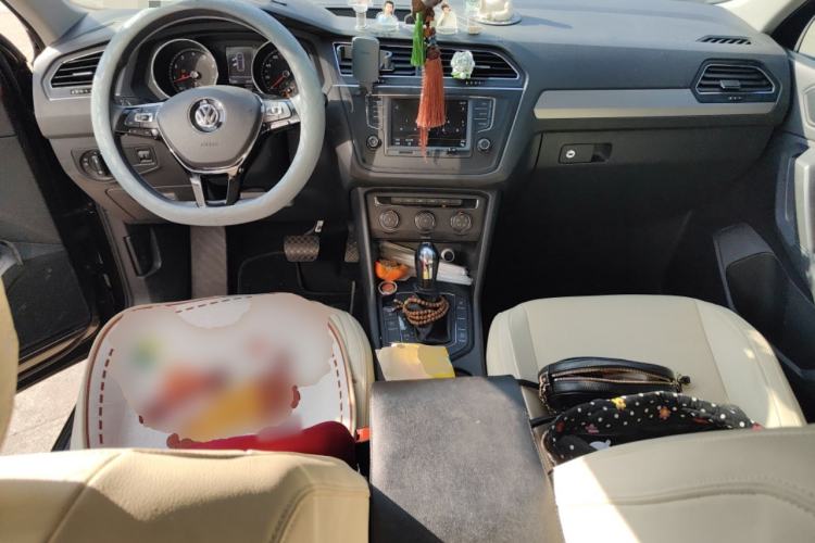 Used Volkswagen Tiguan L 2018 330TSI Automatic Two-Wheel Drive Luxury Edition