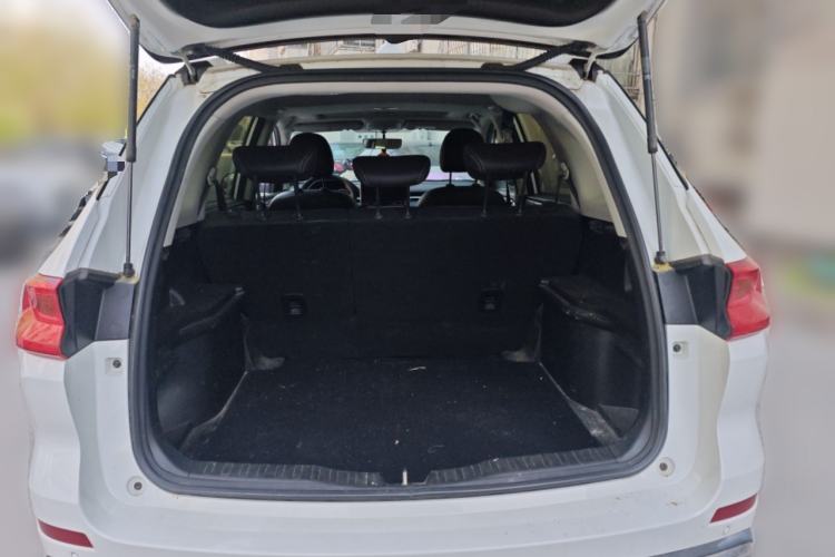 Used Haval M6 2021 PLUS 1.5T Manual Luxury Smart Connectivity Model