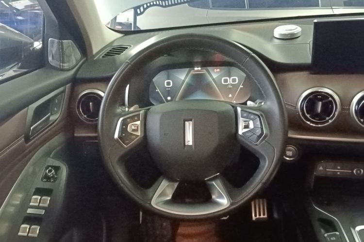 Used Wey VV6 2018 2.0T Two-Wheel-Drive Ultra-Luxury Version China V Standard
