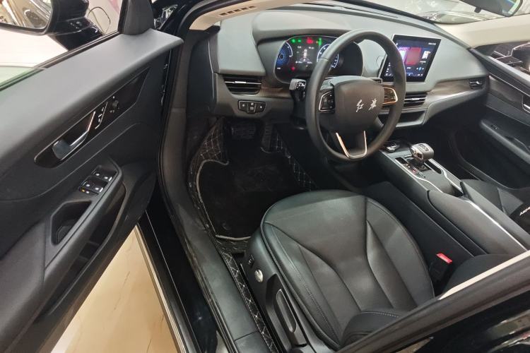 Used Hongqi E-QM5 2023 Revised Version Basic Travel Edition