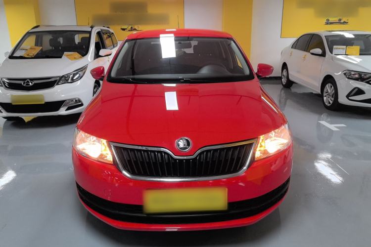 Used Skoda Rapid Spaceback 2016 Revised Version 1.4L Manual Front-Drive Edition