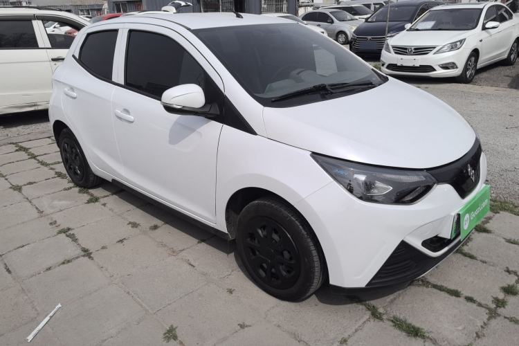 Used JMEV Xiao Qilin 2023 Joyful Edition 201km Comfort Model Front Right 45 Deg