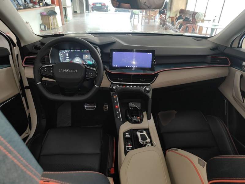 Used Lynk & Co 06 2020 1.5T YAO Halo — 9