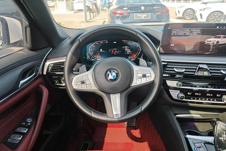 Used BMW 5 Series 2023 530Li Leading Model M Sport Package Steering Wheel