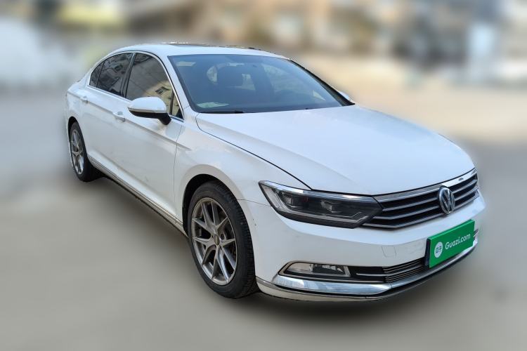 Used Volkswagen Magotan 2017 330TSI DSG Leading Model