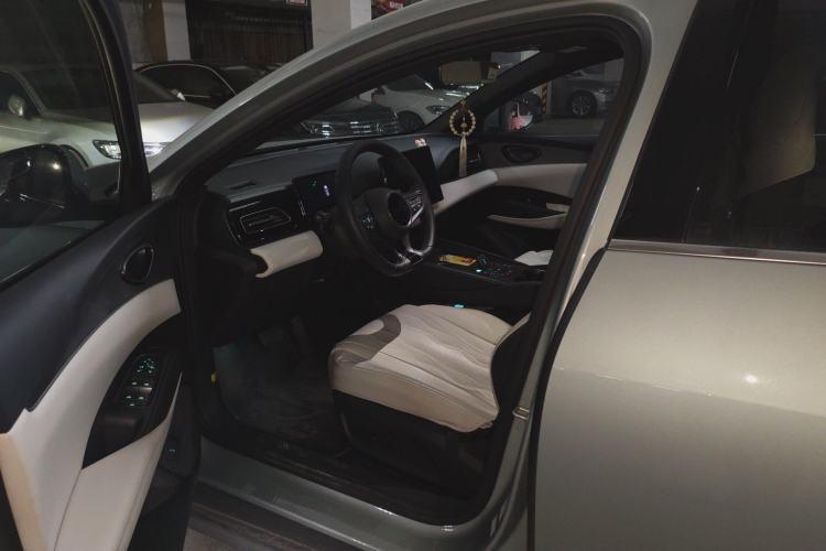 Used BYD Seal 06 New Energy 2024 DM-i 80KM Prestige Model Driver Seat