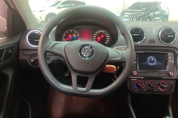 Used Volkswagen Jetta 2017 1.4L Manual Fashion Edition
