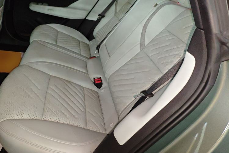 Used Zeekr 001 2024 WE Edition 100 kWh Rear-Drive Left Rear Seat