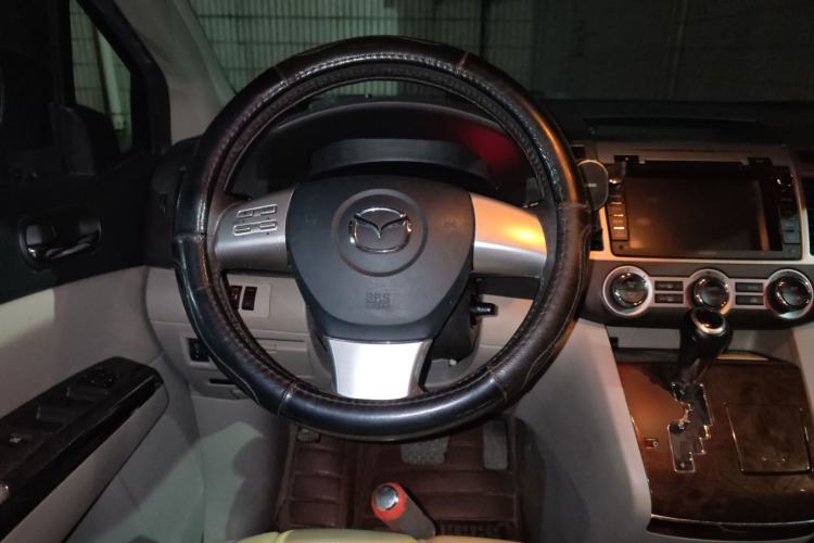 Used Mazda Mazda 8 2013 2.5L Ultimate Edition
