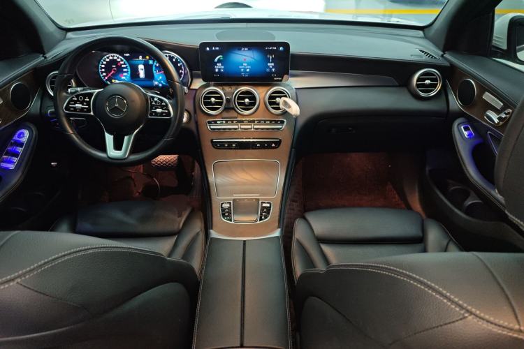 Used Mercedes-Benz GLC 2020 GLC 260 L 4MATIC Luxury Model
