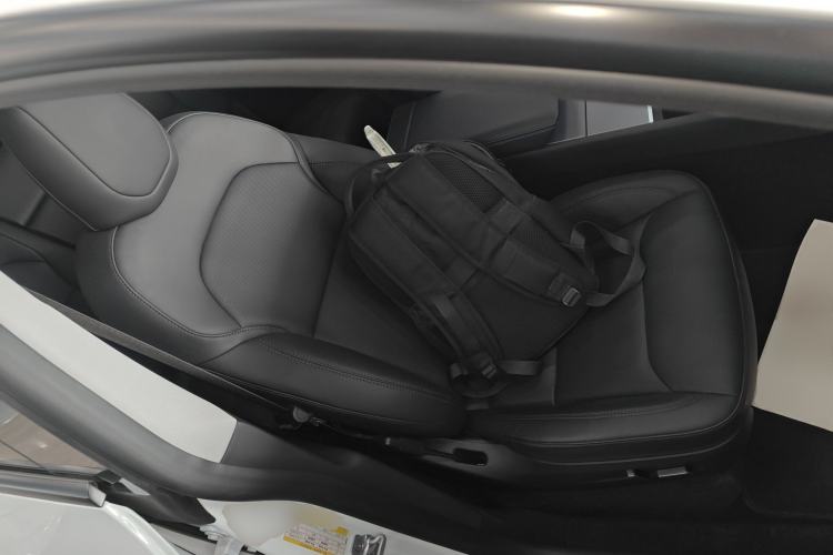 Used Tesla Model Y 2025 Rear-Wheel Drive First Edition
