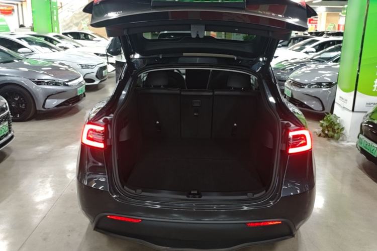 Used Tesla Model Y 2024 Rear-Wheel-Drive Version