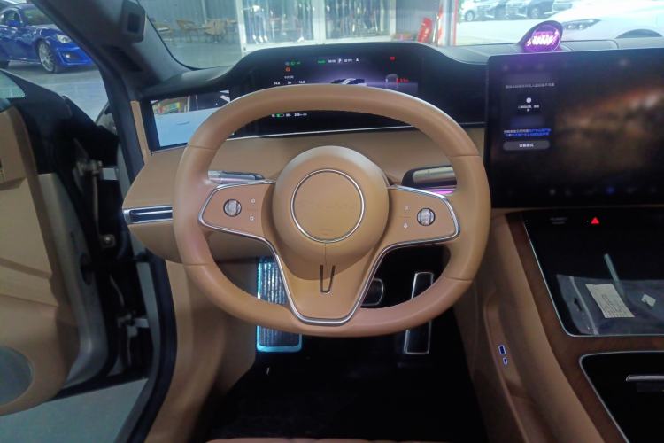 Used Hima Stelato S9 2024 All-Electric Max Rear-Drive Long-Range Version