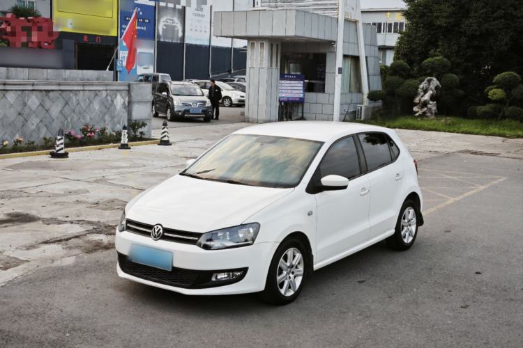 Used Volkswagen Polo 2013 1.6L Manual Comfort Edition