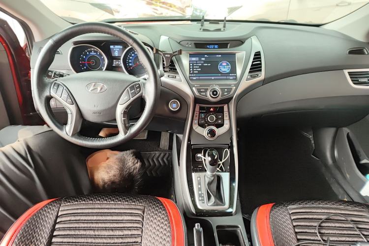 Used Hyundai Elantra (5th Generation / Langdong) 2016 1.6L Automatic Prestige Model
