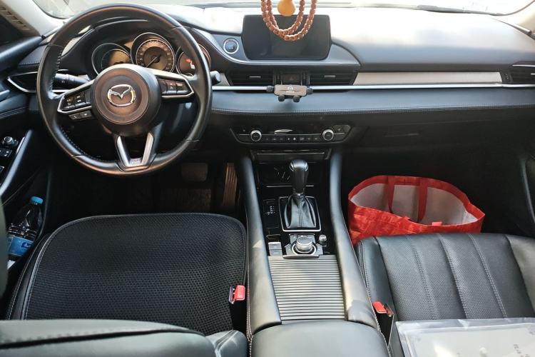 Used Mazda Atenza 2020 2.5L Skyline Sport Edition Center Console