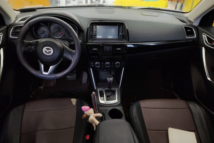 Used Mazda CX-5 2014 2.0L Automatic Two-Wheel Drive Urban Version Center Console