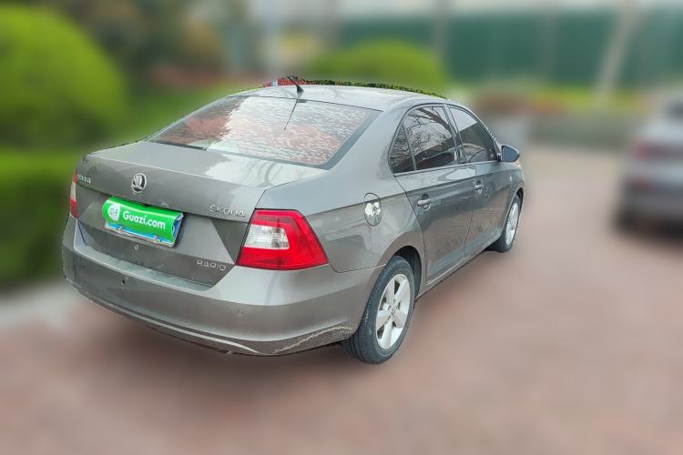 Used Skoda Rapid 2013 1.6L Automatic Smart Selection Model