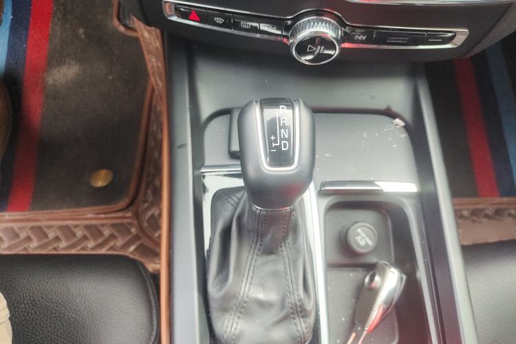 Used Volvo XC60 2020 T5 4x4 Zhiyi Luxury Edition
