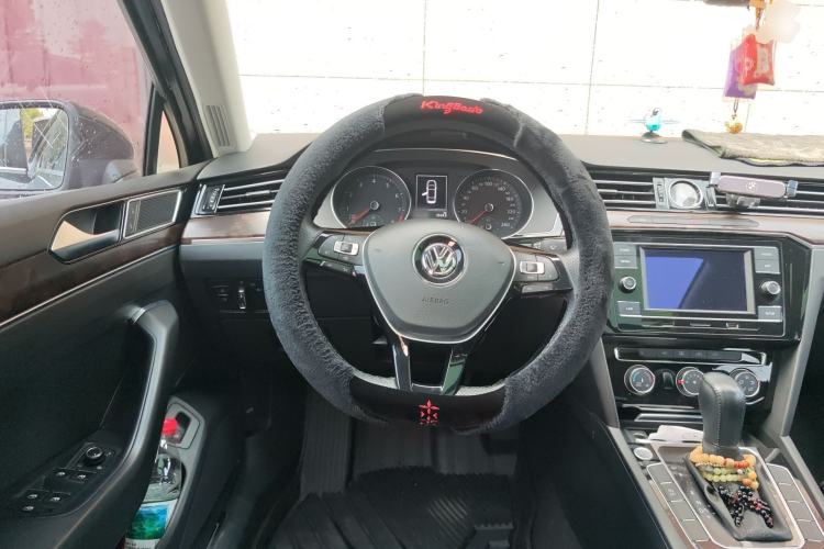 Used Volkswagen Magotan 2019 330TSI DSG Leading Model China VI Standard
