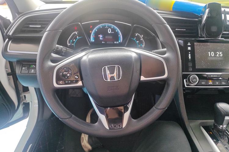 Used Honda Civic 2019 220TURBO CVT Dynamic Edition China VI Steering Wheel