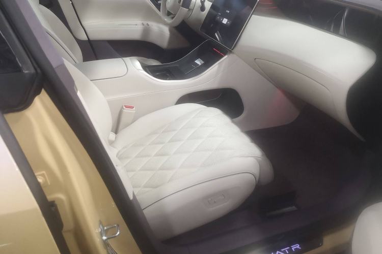 Used Avatr 11 2024 700 Three-Laser Four-Wheel Drive Recommended Version
