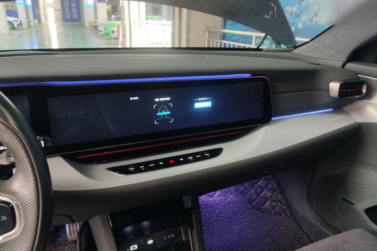 Used ARCFOX Alpha S 2022 HI Version Advanced Edition Center Console