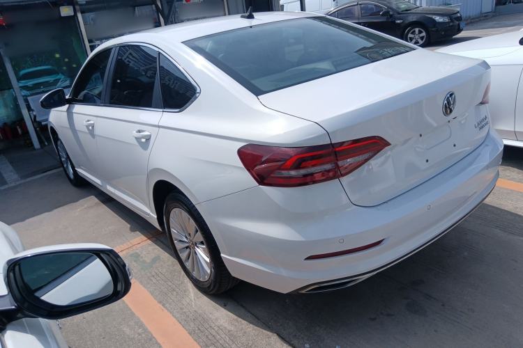 Used Volkswagen Lavida 2021 1.5L Automatic Comfort Edition Exterior 2