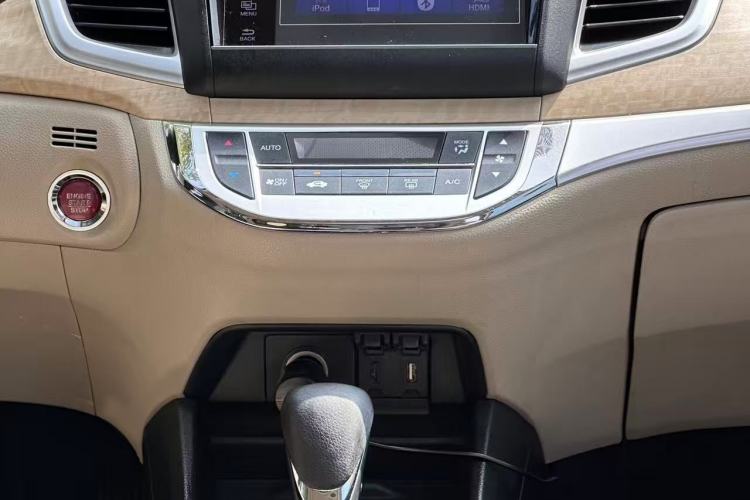 Used Honda Jade 2014 1.8L Automatic Comfort Elite Version 5 Seats