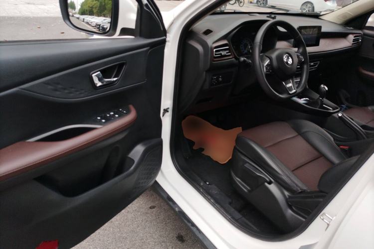 Used Dongfeng Fengon S560 2021 2.0L Manual Urban Version