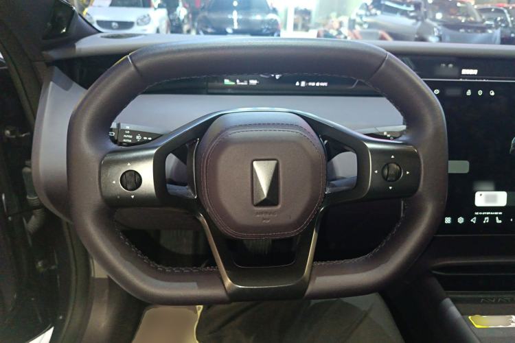Used Avatr 06 2025 Ultra Pure Electric Edition Steering Wheel