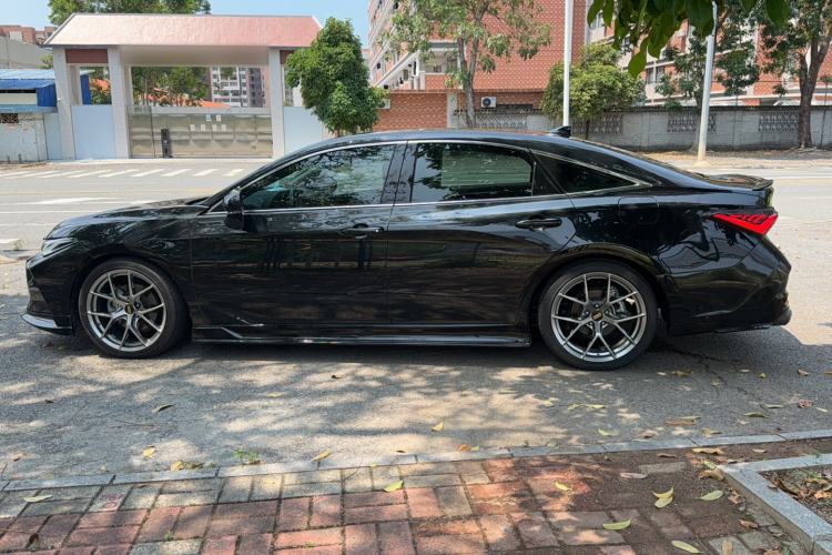 Used Toyota Avalon 2023 2.0L Premium Edition