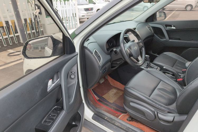 Used Hyundai ix25 2015 1.6L Automatic Two-Wheel Drive Smart GLS Trim
