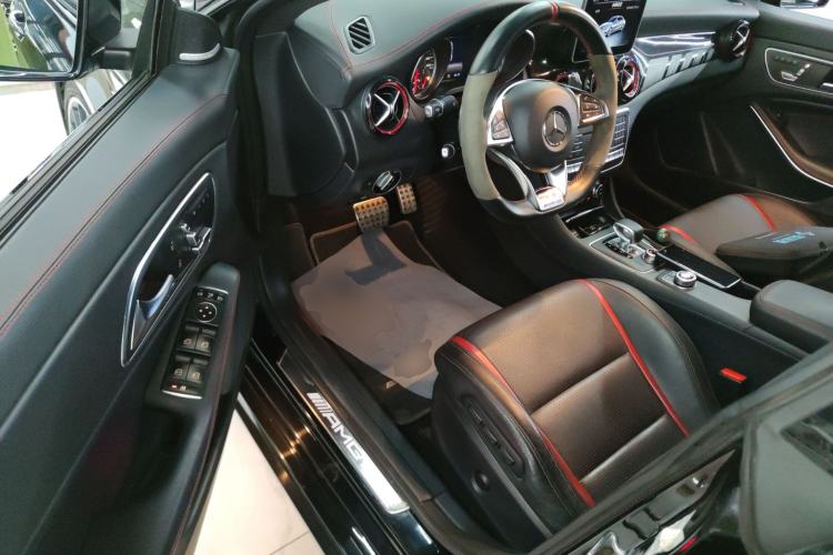 Used Mercedes-Benz CLA AMG 2017 Facelift AMG CLA 45 4MATIC

