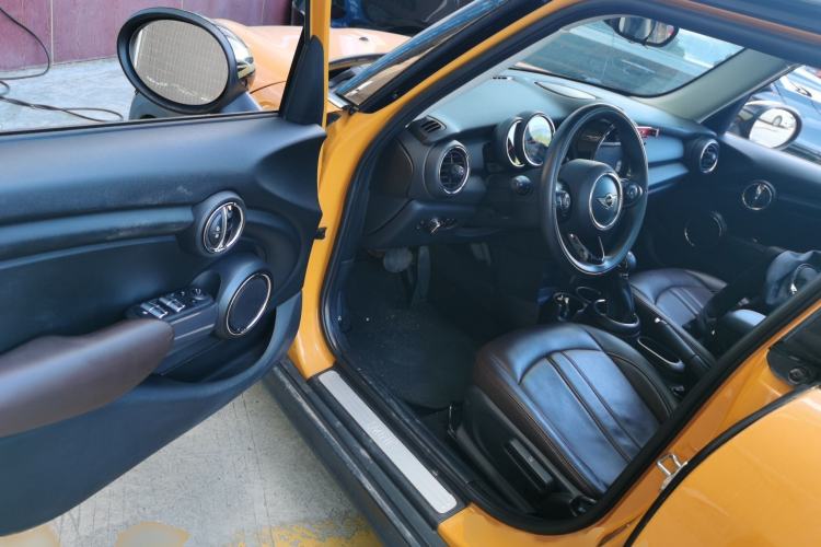 Used MINI MINI 2016 1.2T ONE Pioneer Edition Five-Door Version
