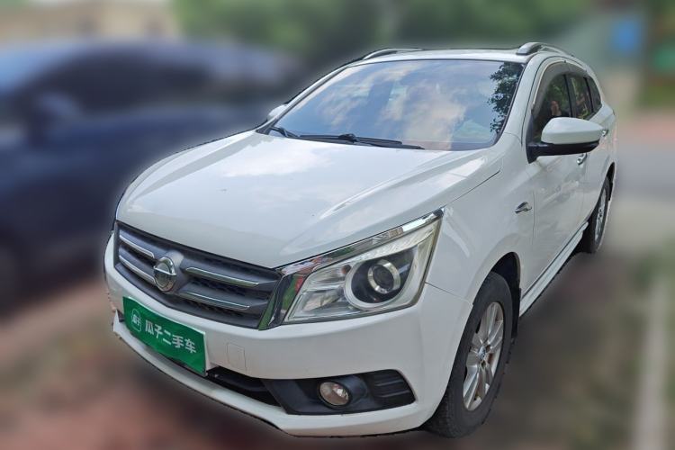 Used Venucia T70 2015 2.0L CVT Smart Edition Guazi used car, China used car export, Used car for sale, Used cars, Cheapest cars for sale